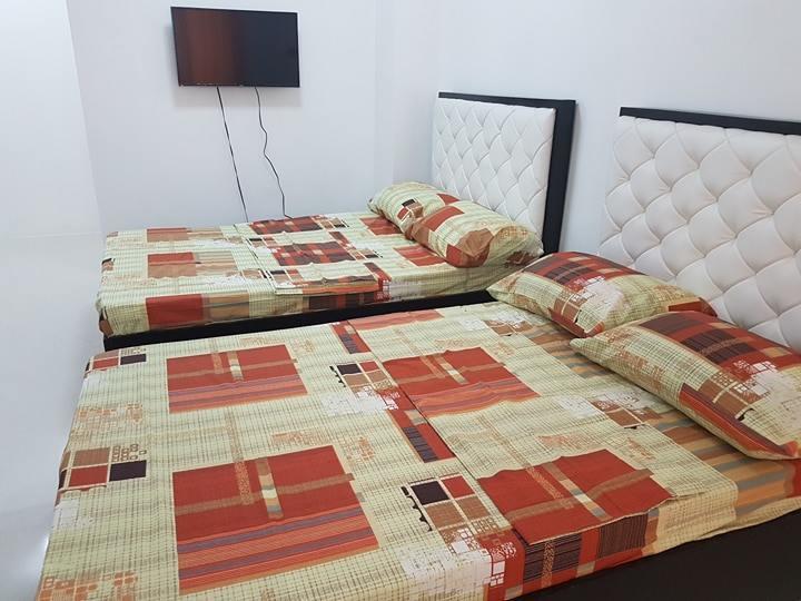 Chambre Quadruple avec Salle de Bains